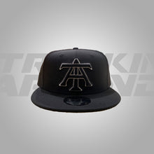 Load image into Gallery viewer, BLACK AND WHITE NEW ERA SNAPBACK
